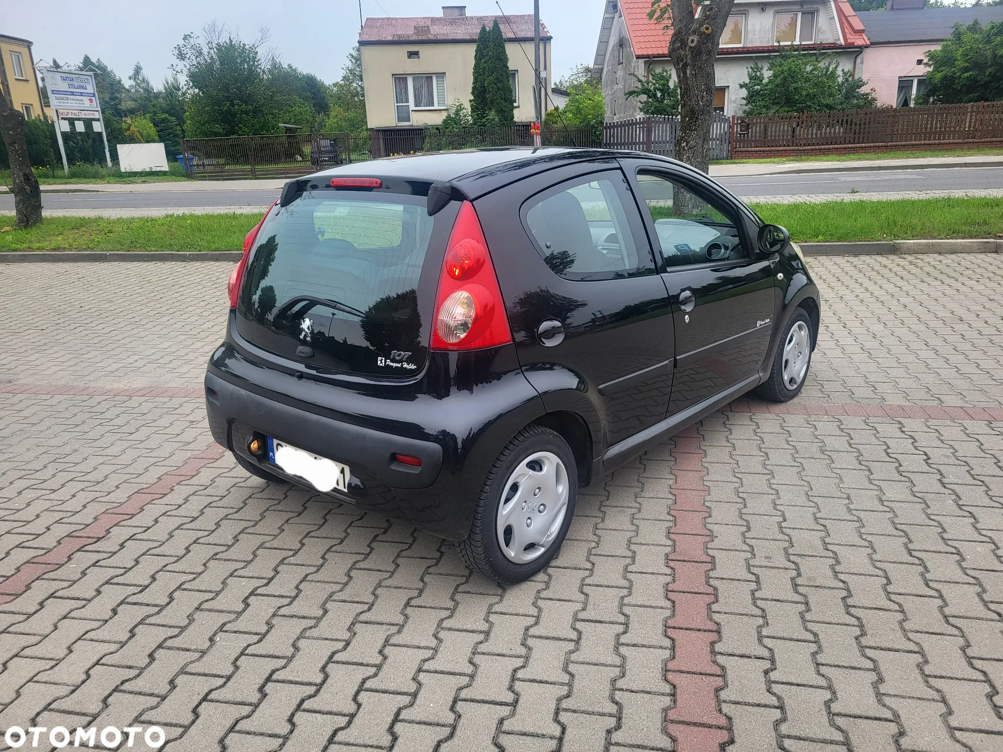 Peugeot 107 1.4 HDI Trendy - 4