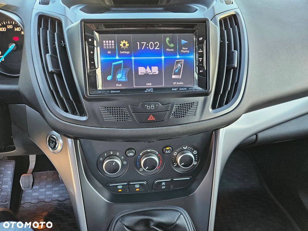 Ford Kuga - 19