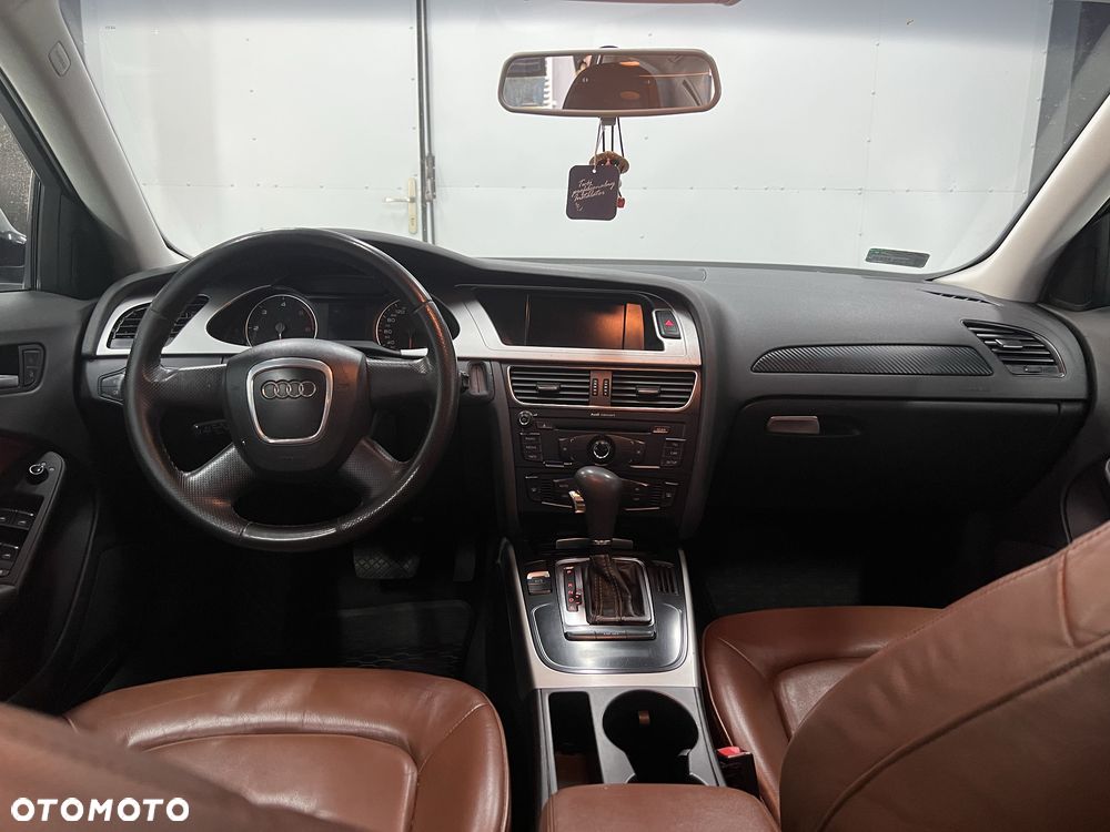 Audi A4 Avant - 6
