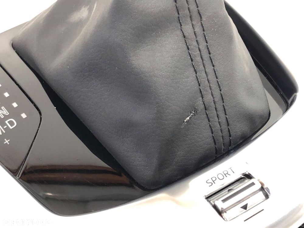 MIESZEK GAŁKA ZMIANY BIEGÓW  MAZDA 2 (DL, DJ) 2014 - 2022 1.5 SKYACTIV-G 66 kW [90 KM] benzyna - 3