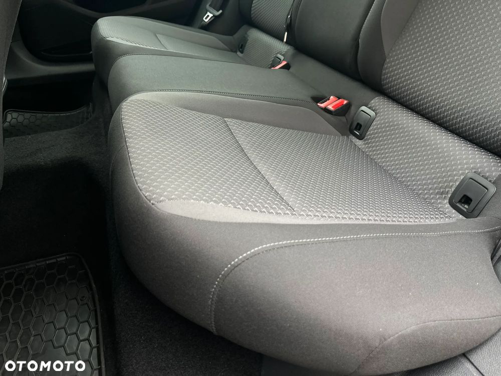 Volkswagen Passat 2.0 TDI EVO Essence - 26