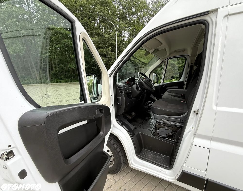 Opel Movano - 16