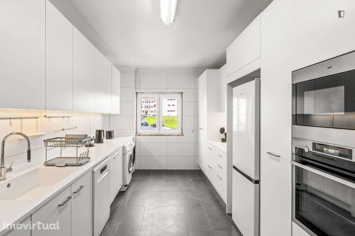 Quarto - localizado em Oeiras Lisbon - Grande imagem: 4/31