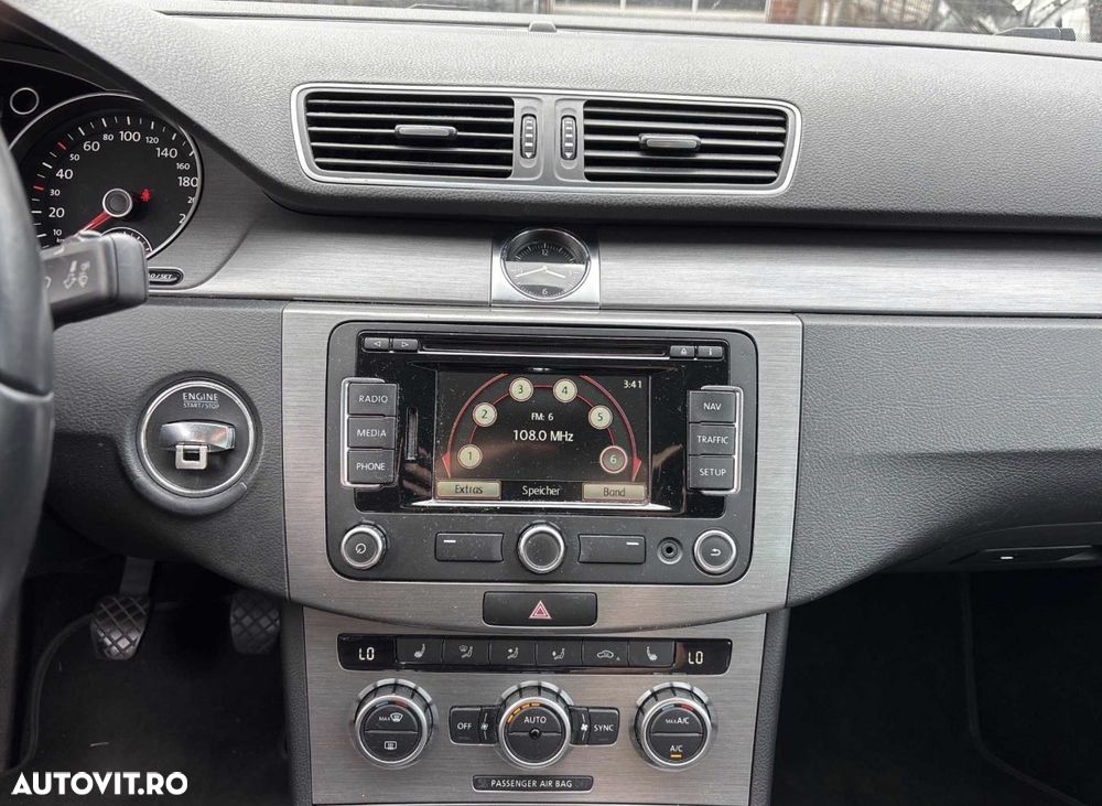 Volkswagen Passat - 9