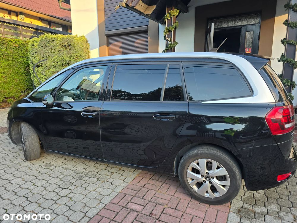 Citroën C4 Grand Picasso 1.6 BlueHDi MoreLife S&S - 2