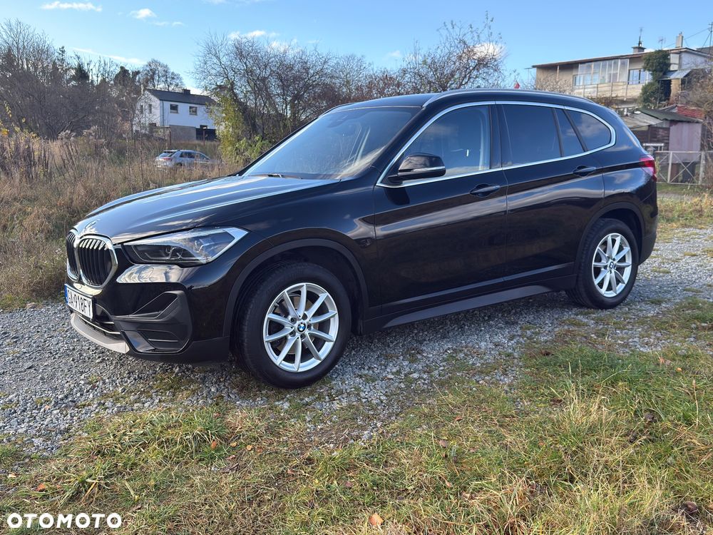 BMW X1 sDrive18i - 1