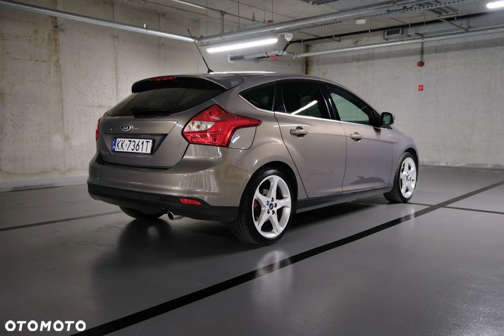 Ford Focus 1.6 EcoBoost Titanium - 1