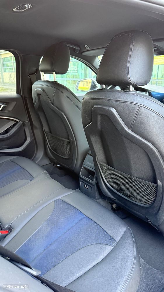 BMW 118 i Pack Desportivo M Auto - 53