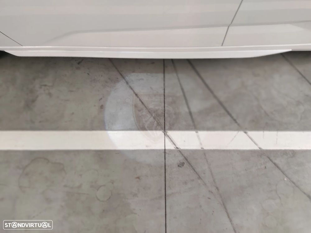 Peugeot 308 SW 1.5 BlueHDi GT EAT8 - 15