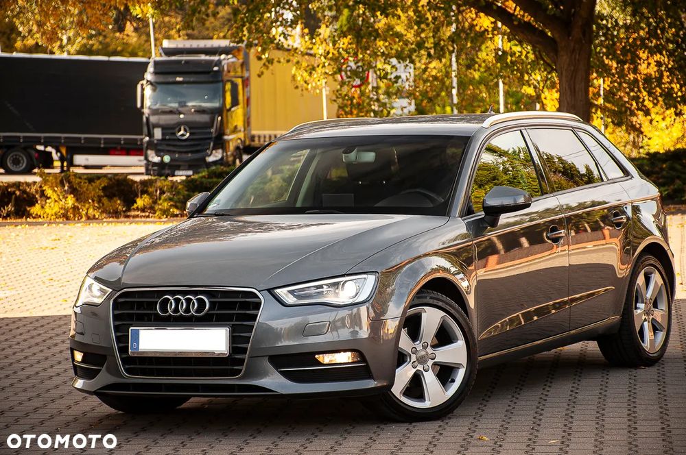 Audi A3 Sportback 2.0 TDI (clean diesel) Ambiente - 5