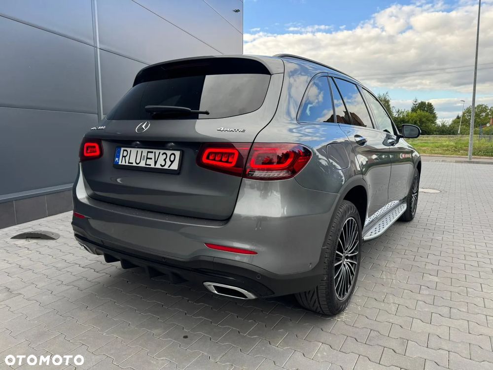 Mercedes-Benz GLC 300 4-Matic - 32