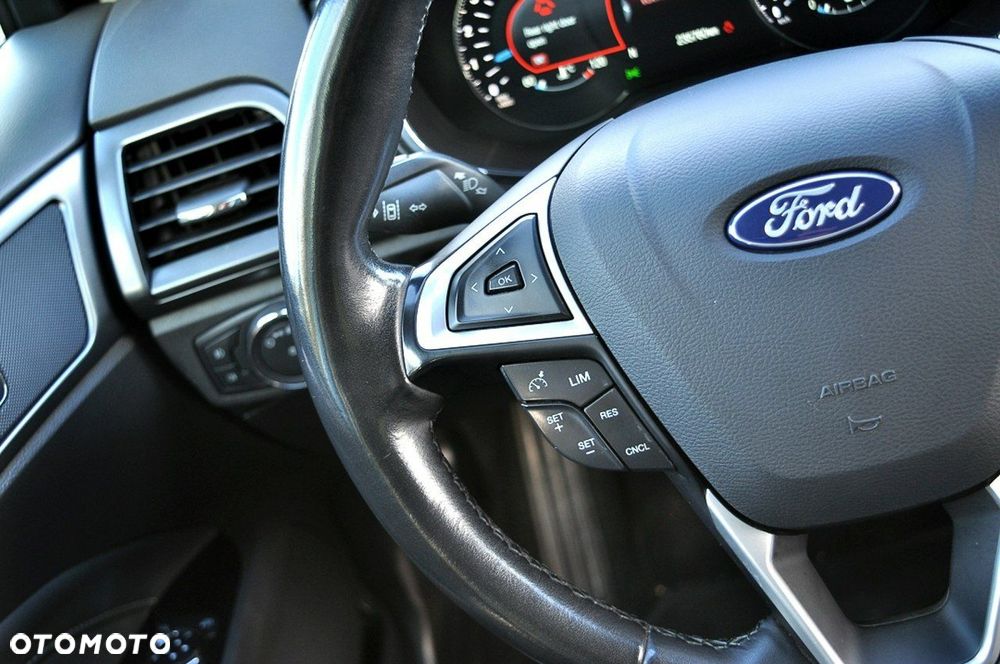 Ford Mondeo 2.0 EcoBlue Titanium - 27