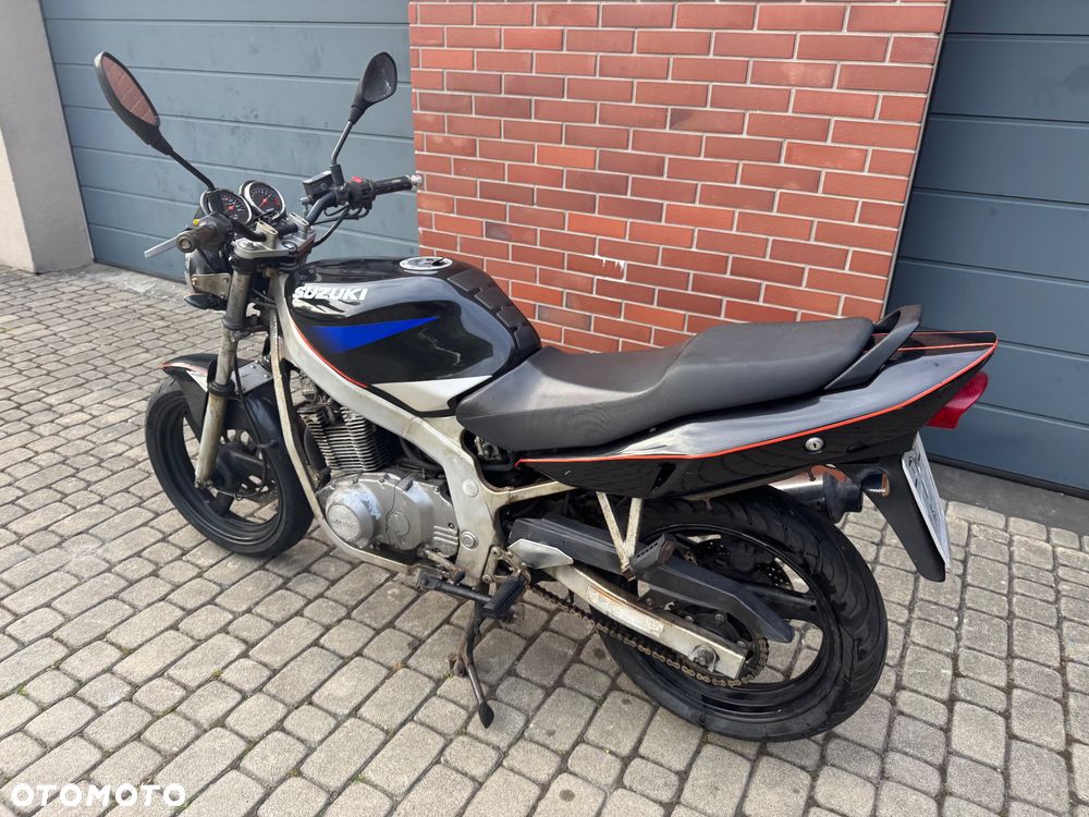 Suzuki GS - 10