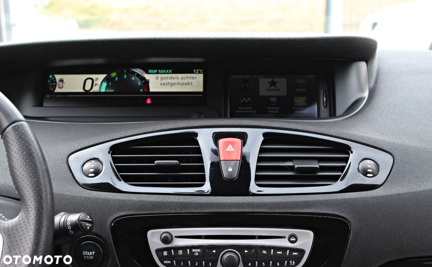 Renault Scenic - 22