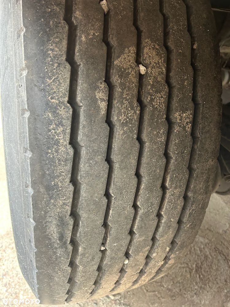 Schmitz Cargobull LAMBERET THERMO KING SL / GRUBA ŚCIANA 7 CM / OŚ PODNOSZONA / SPRAWNA CHŁODZI i GRZEJE BEZ PROBLEMU / HAMULCE TARCZOWE / 2007 ROK !! - 31