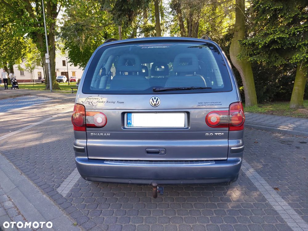 Volkswagen Sharan 2.0 TDI Comfortline - 8