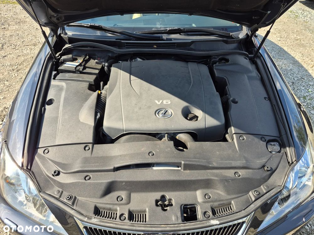 Lexus IS 250 Prestige - 37