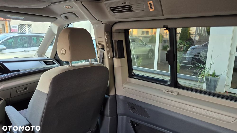 Volkswagen California - 32