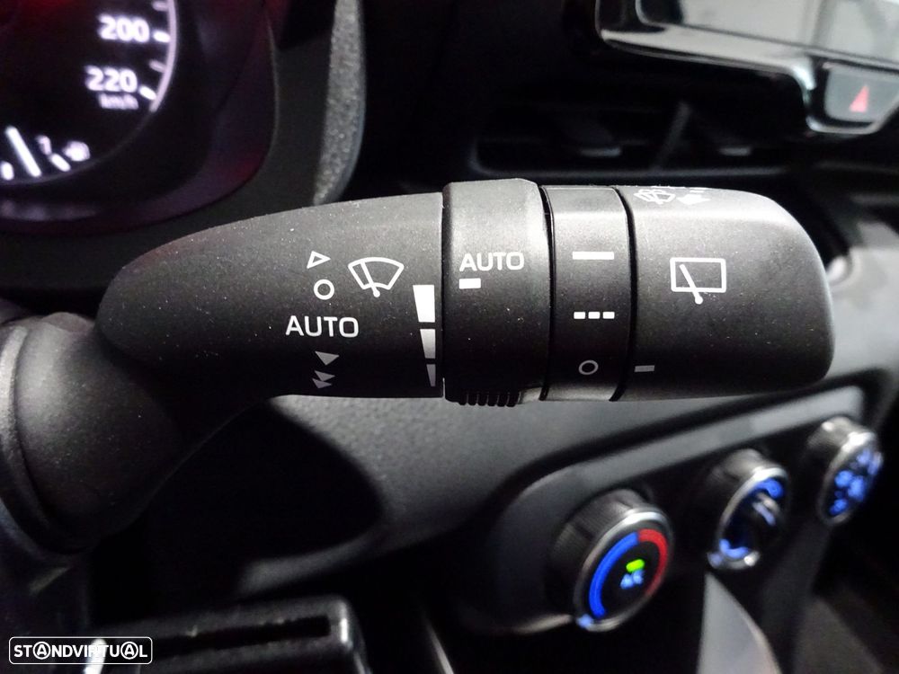 Toyota Yaris 1.5 HDF Comfort Plus - 15