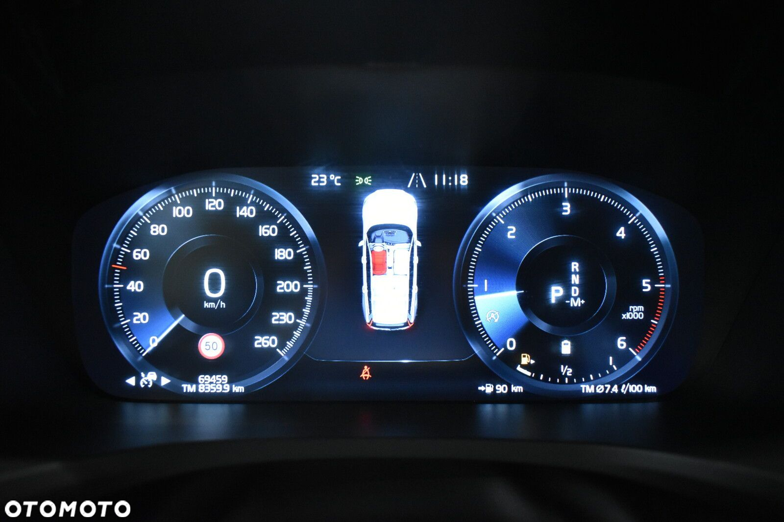 Volvo V60 Cross Country - 14