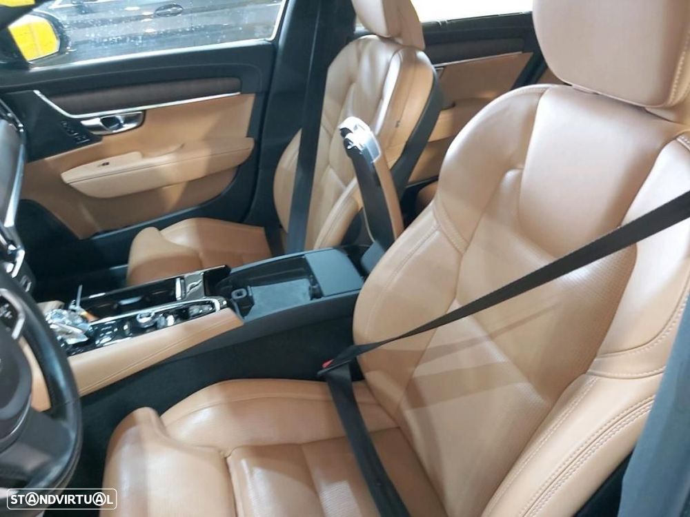 Volvo V90 2.0 T8 PHEV Inscription Expression AWD - 3