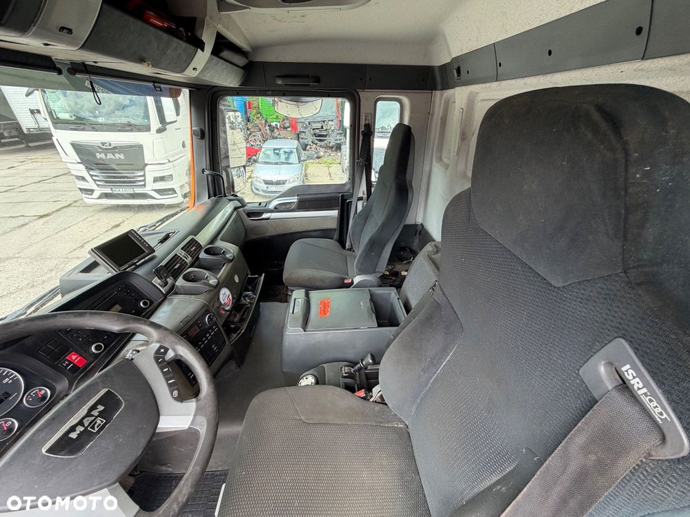 MAN TGS 28.360 6x2 -4 BL - 13