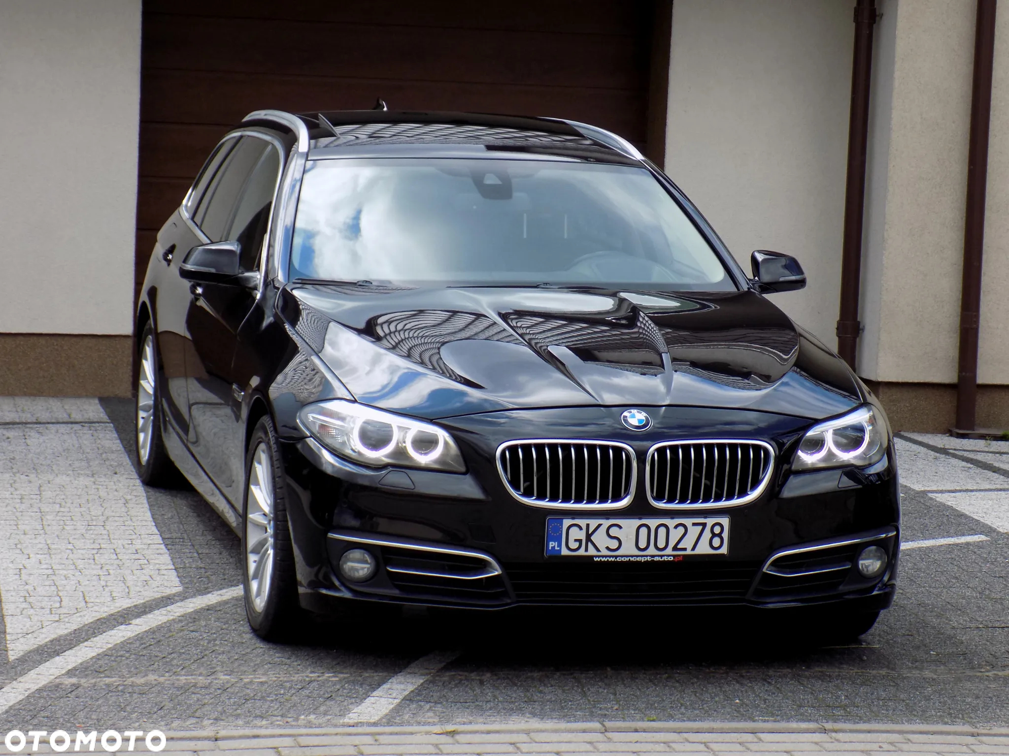 BMW Seria 5 525d Touring Sport-Aut Luxury Line - 14