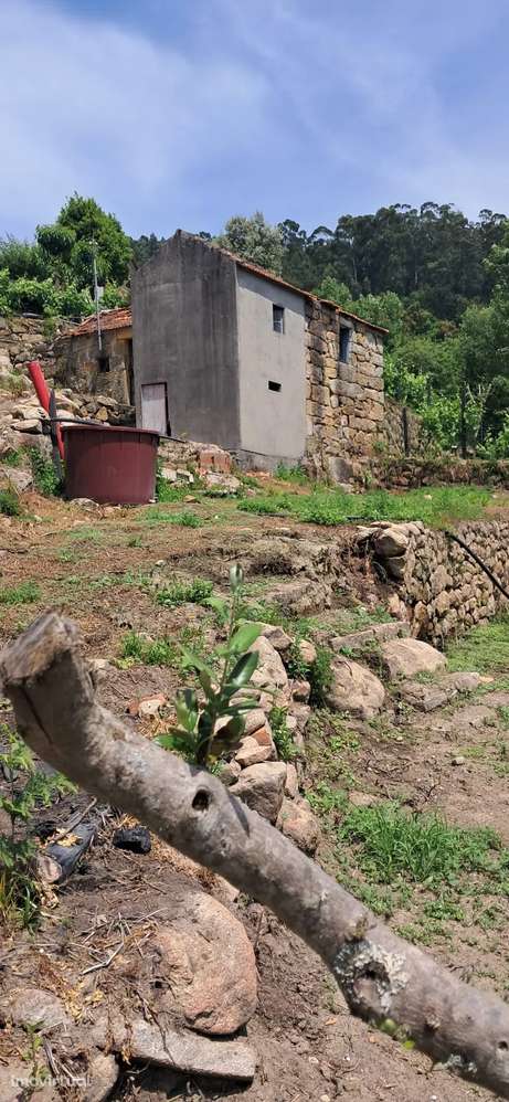 Oportunidade Única: Moradia para reconstrução em Penha Longa, Marco de - Grande imagem: 3/14