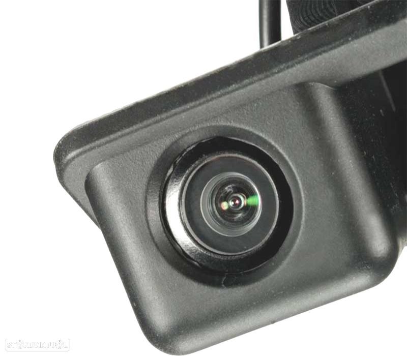 CÂMARA DE MARCHA ATRÁS ESTACIONAMENTO BMW - 5