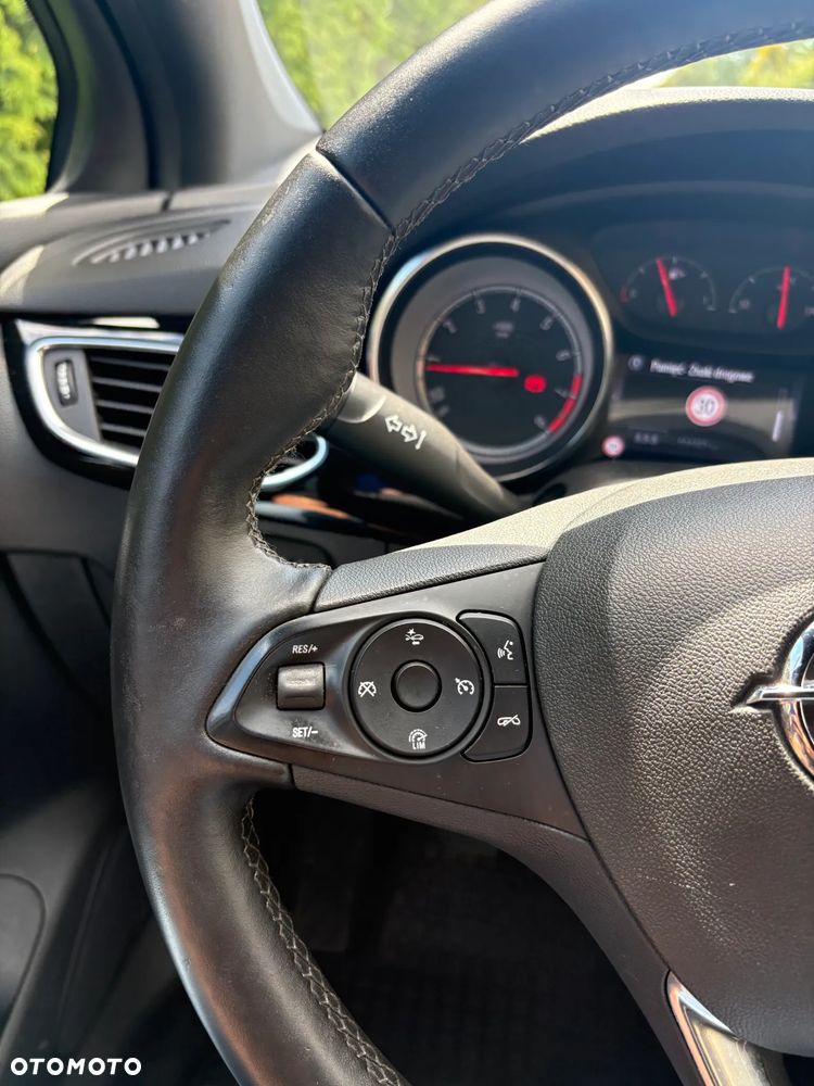 Opel Astra 1.4 Turbo Business - 21