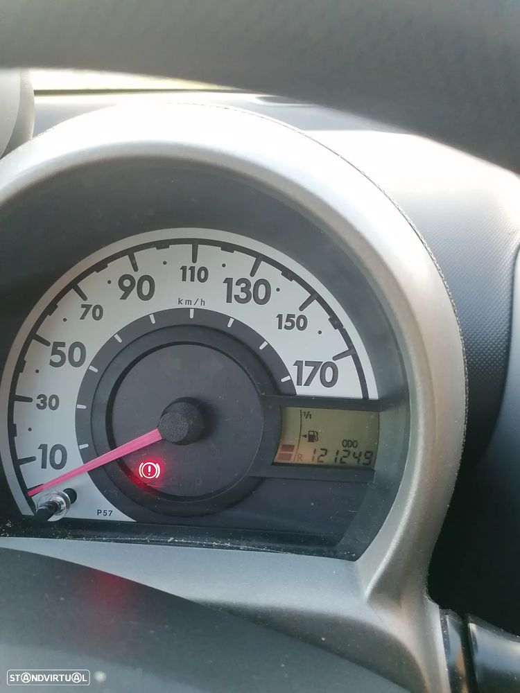 Citroën C1 1.0 Attraction - 11