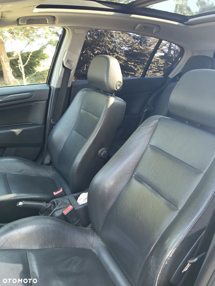 Opel Astra 2.0 T Cosmo - 19