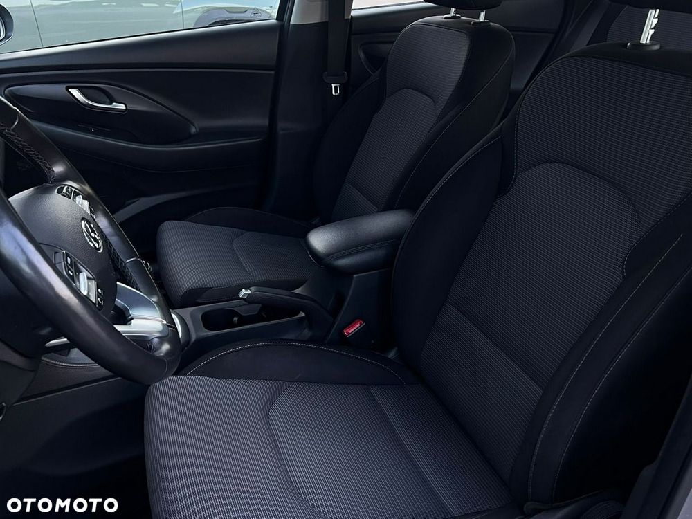 Hyundai i30 1.5 DPI Modern - 8