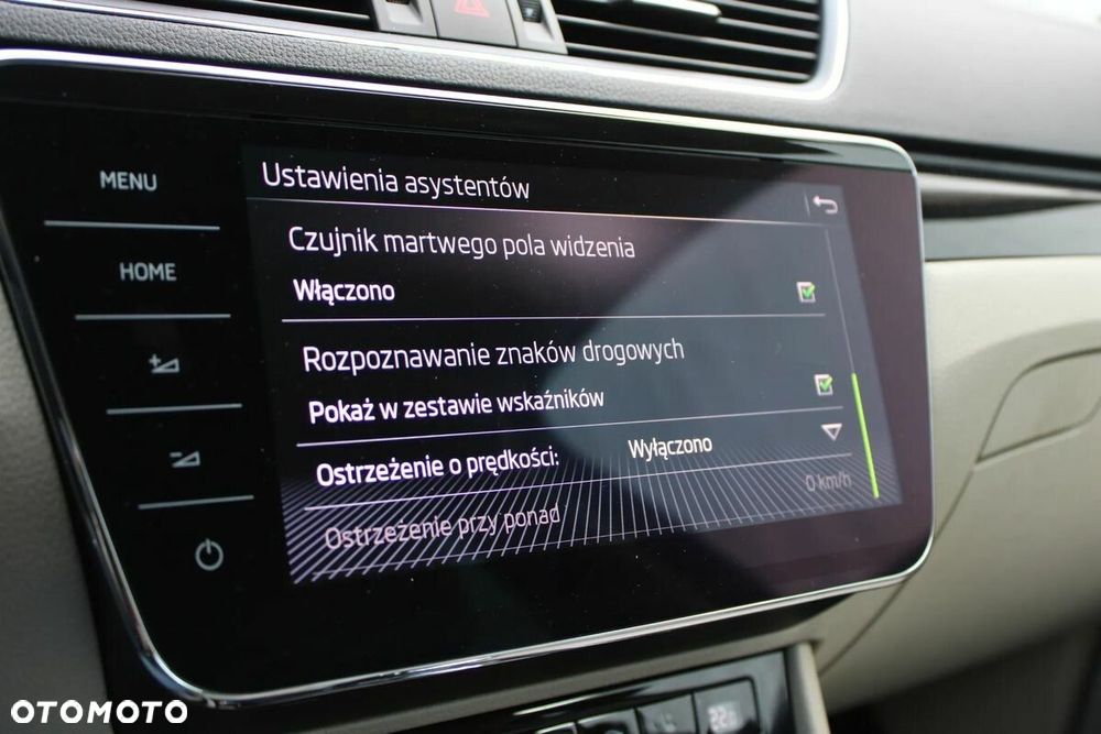 Skoda Superb 2.0 TSI 4x4 L&K DSG - 22