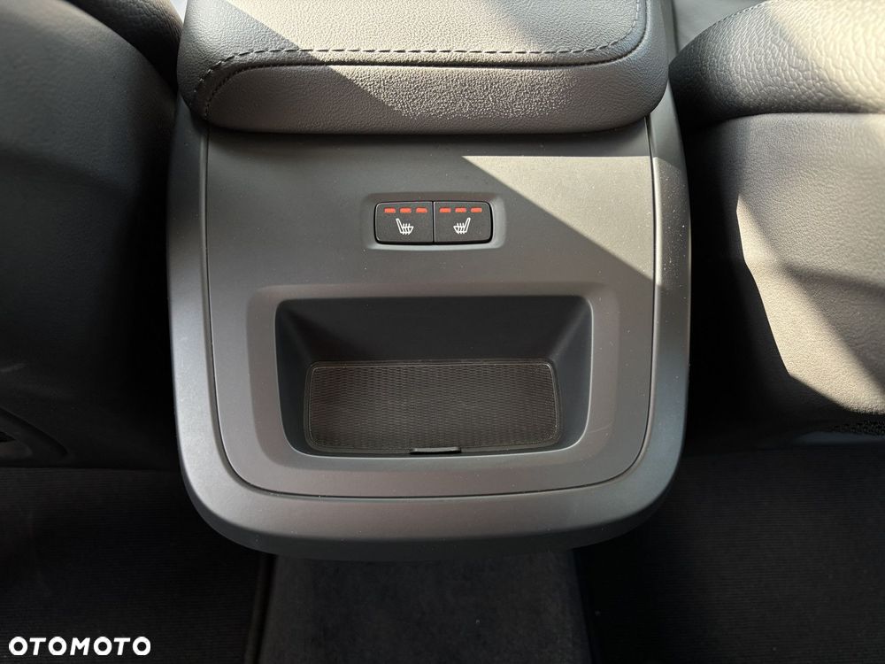 Volvo XC 60 - 23
