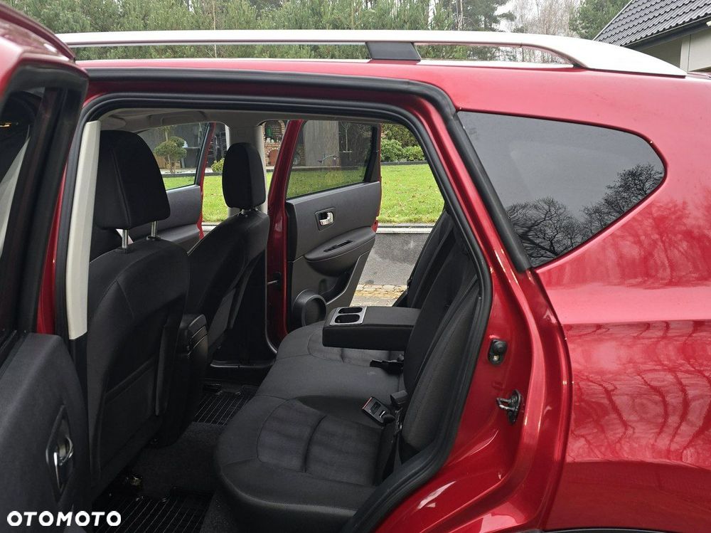 Nissan Qashqai - 11