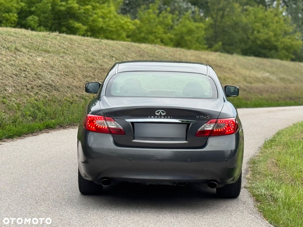 Infiniti M M30d S Premium - 13