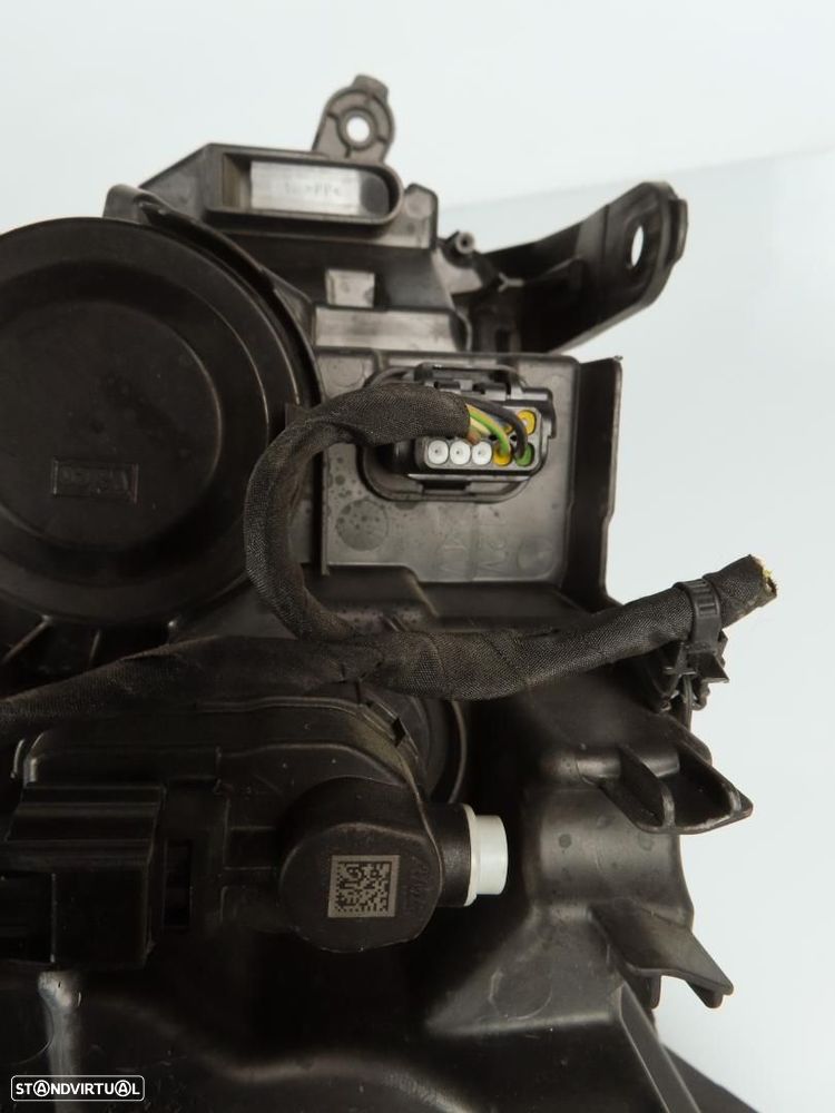 Farol LED Direito Usado / Original DACIA DUSTER (HM_) 260106194R - 3