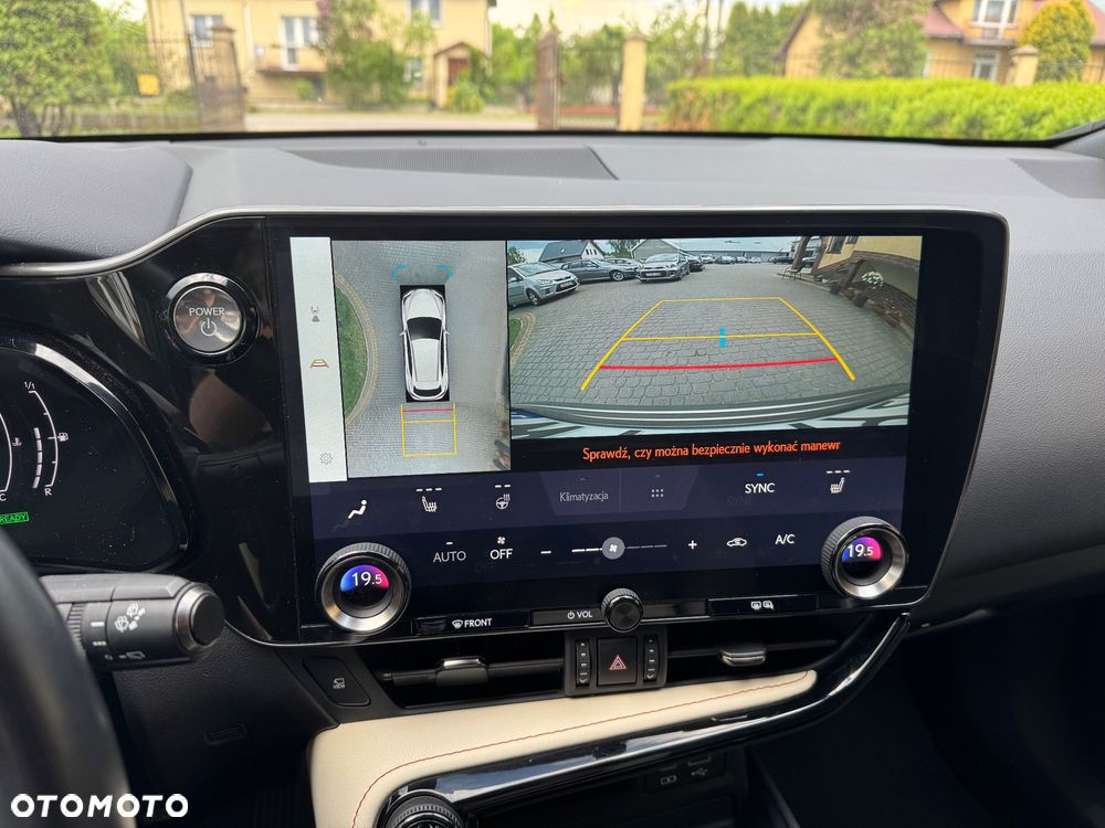 Lexus NX 350h Prestige AWD - 19