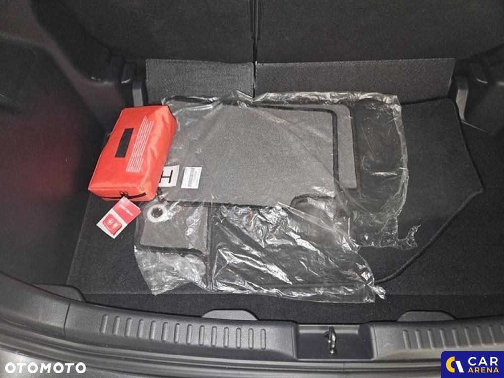 Toyota Yaris 1.5 Comfort - 28