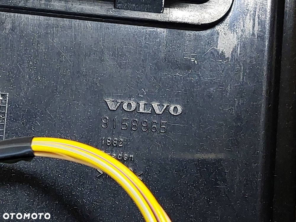 TUNEL ŚRODKOWY PODŁOKIETNIK VOLVO C70 I 8676603 9192277 9158965 - 10