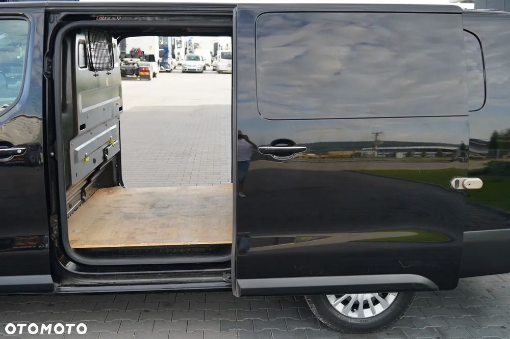 Toyota PROACE / FURGON / BLASZAK / 2.0 D / ZABUDOWA / SPROWADZONY - 19