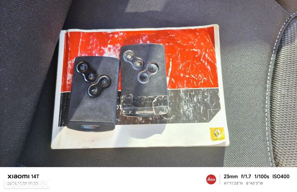 Renault Clio 1.2 16V 75 Collection - 30