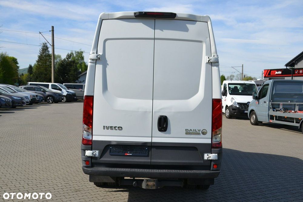 Iveco Daily 35C14 - 6