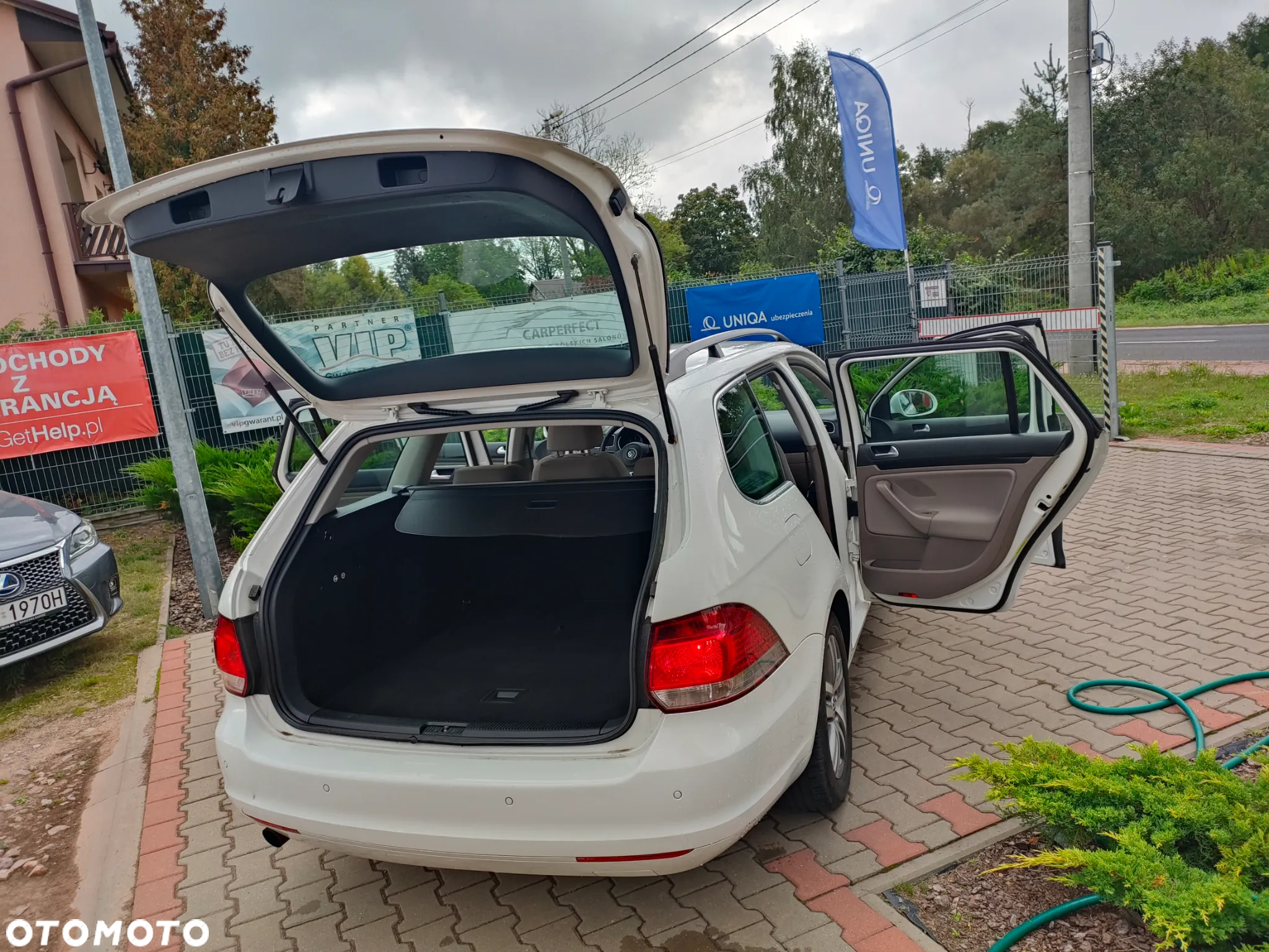 Volkswagen Golf 1.6 TDI 4Motion BlueMotion Technology Comfortline - 23