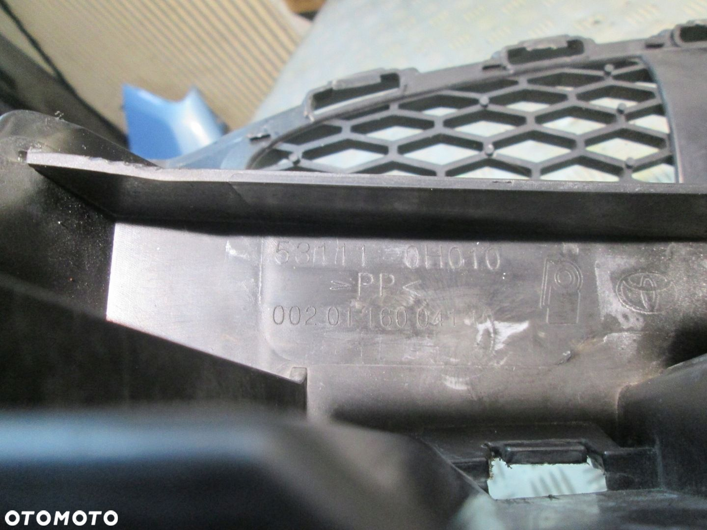 GRILL ATRAPA PRZÓD TOYOTA AYGO I 531110H010 - 3