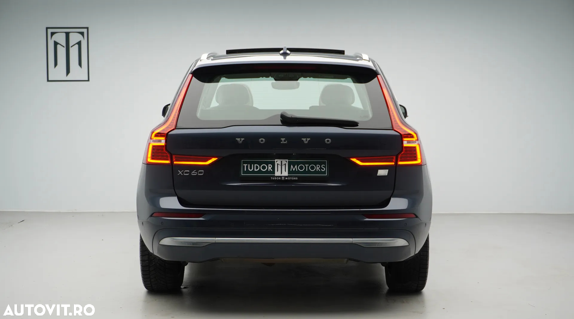 Volvo XC 60 Recharge T8 Twin Engine eAWD Inscription - 8