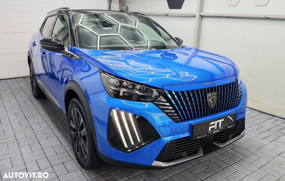Peugeot 2008 54 kWh GT - 2
