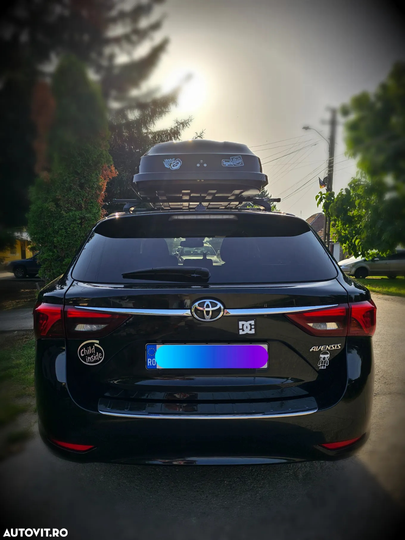 Toyota Avensis 2.0 D-4D Elegance - 2