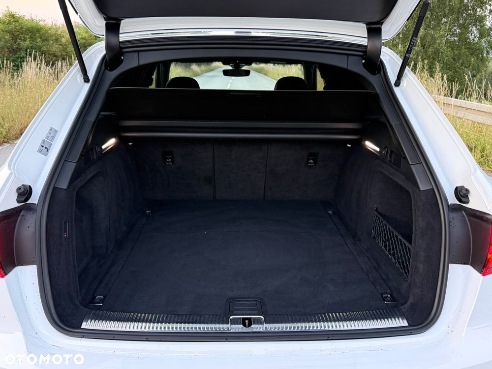 Audi A4 Avant 40 TDI mHEV Quattro S tronic - 15